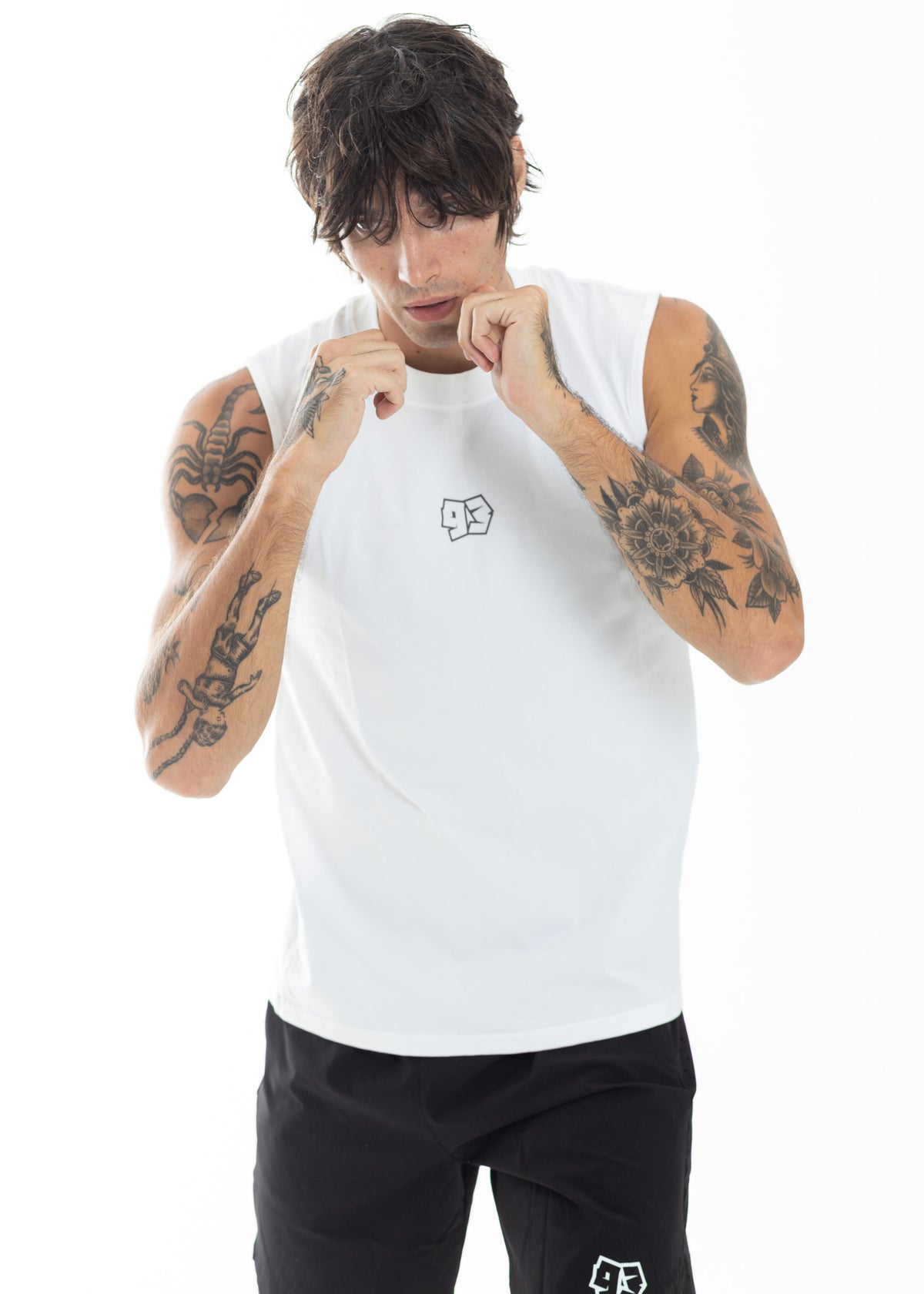 5 Round Club Tank
