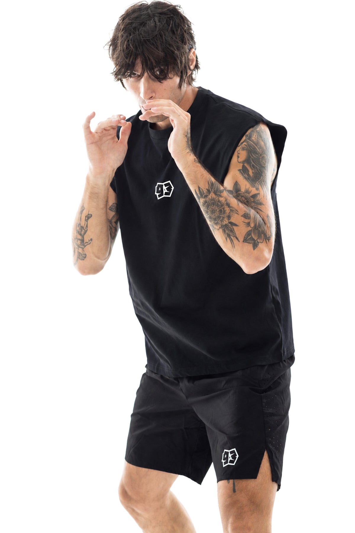 5 Round Club Raw Edge Tank