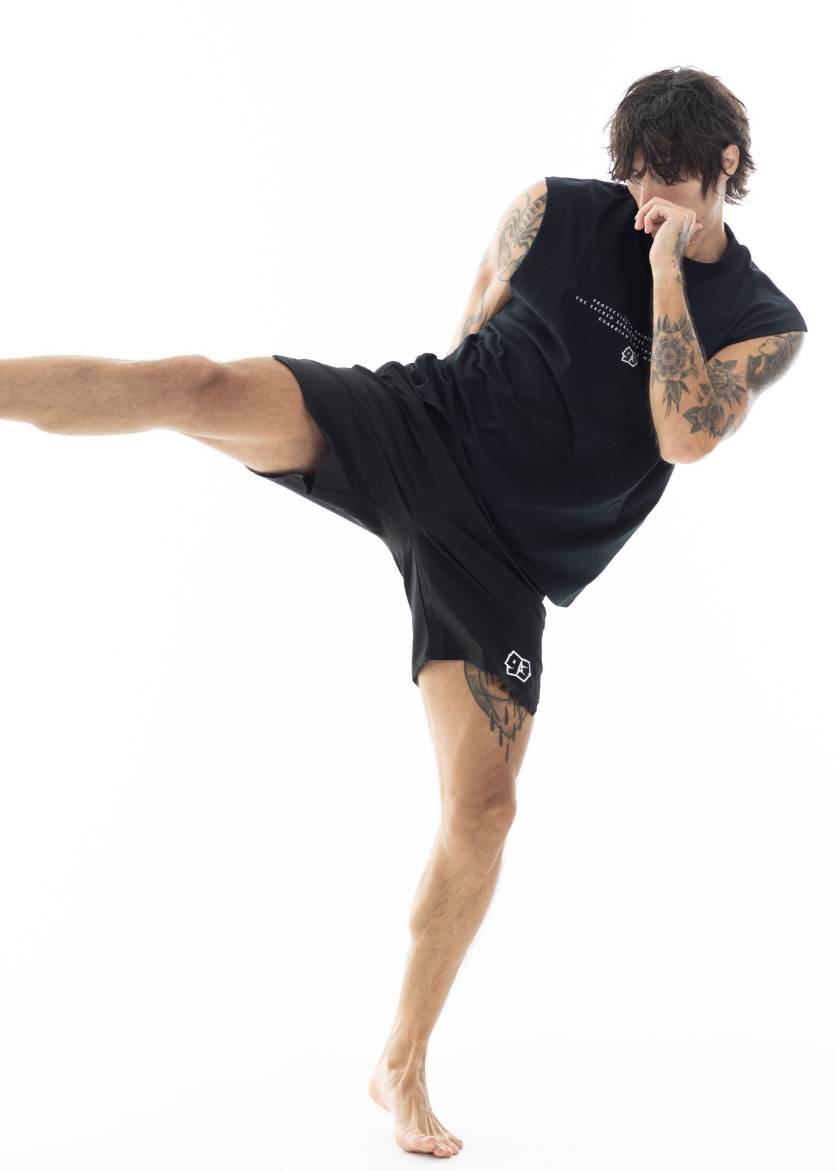 Naga 5 Round Club Raw Edge Tank